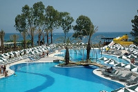 Отель The Maxim Resort 5*