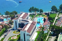Отель The Maxim Resort 5*