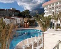 Отель The Maxim Resort 5*